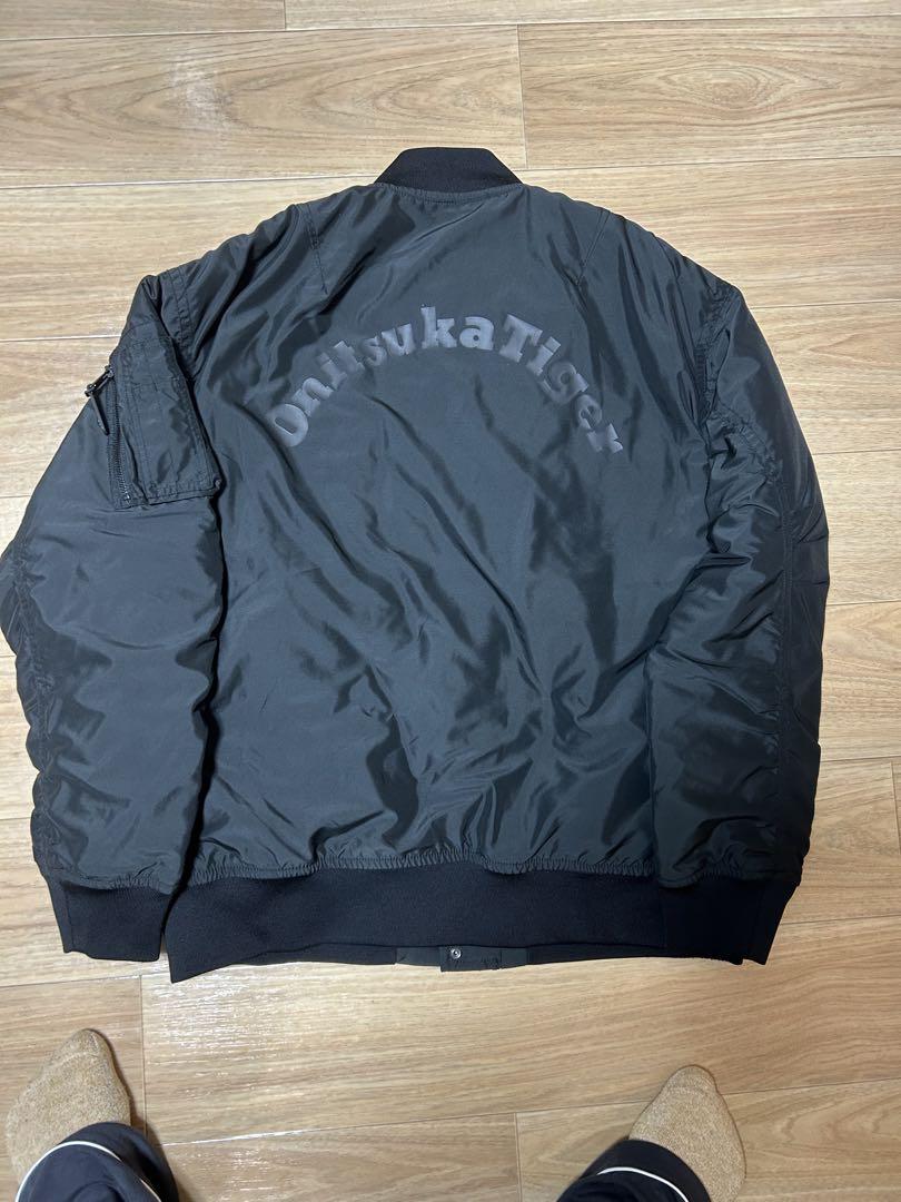 Onitsuka Tiger MA-1ジャケット