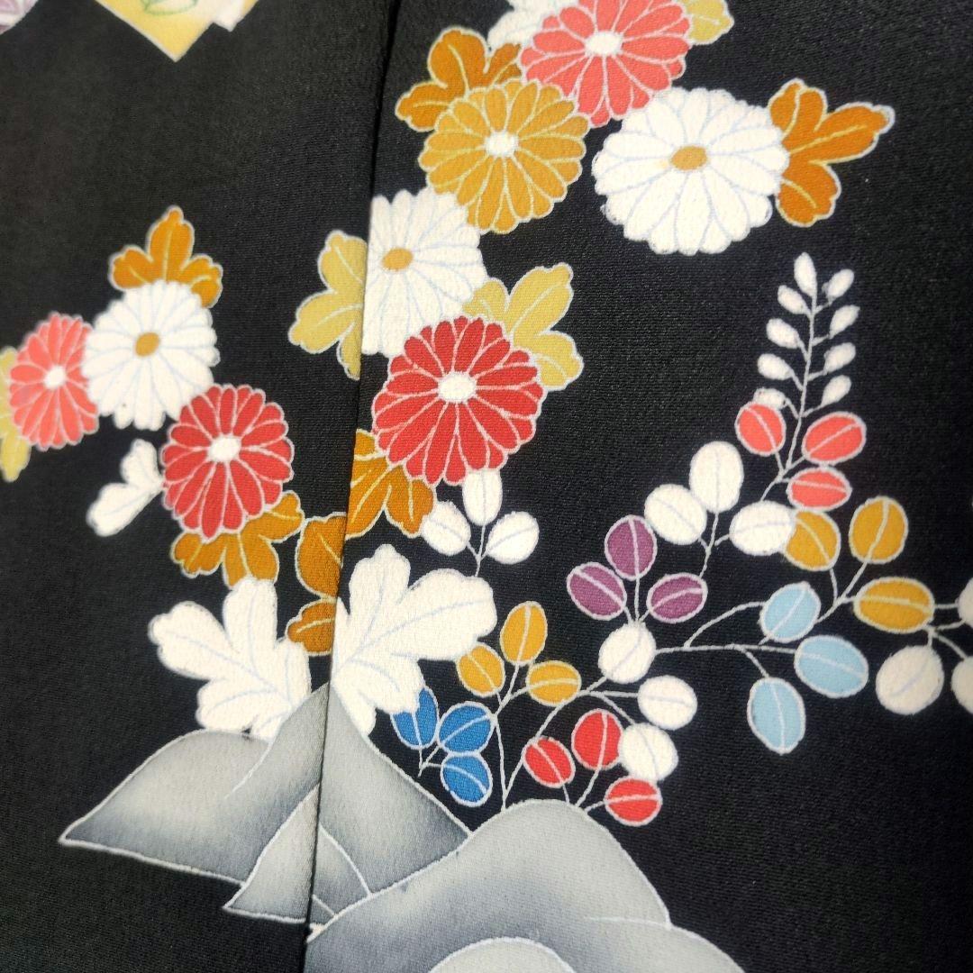 扇刺繍 飾紐 留袖リメイクケープドレス 作家物 扇と十二単衣 留袖リメイクケープドレス - メルカリ