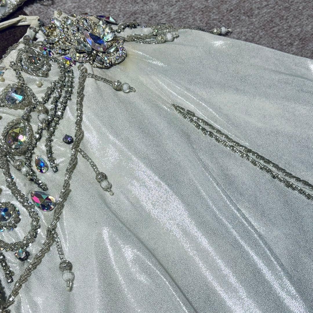 最新型 ベリーダンス衣装 fig シルバー オリエンタル エジプシャン傷や汚れあり