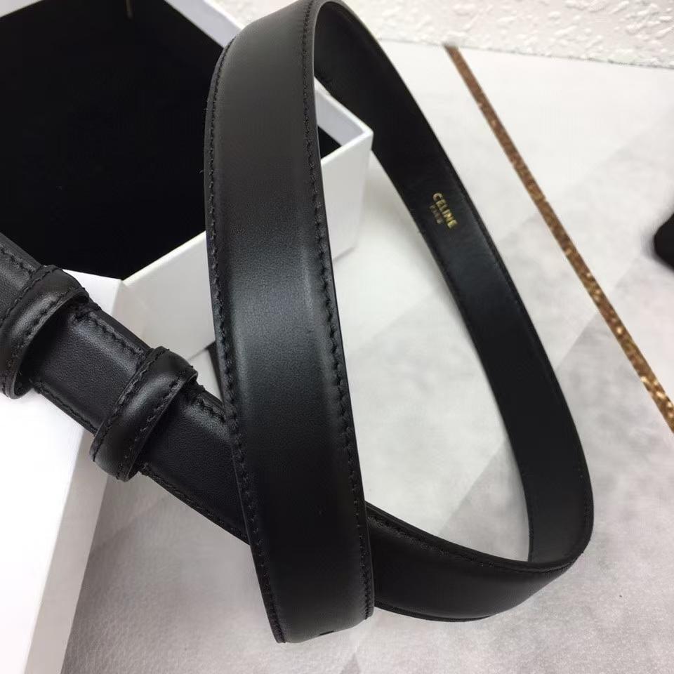 CELINE ブラック ベルト ゴールドバックル CELINE ブラックレザーベルト ゴールドバックル - メルカリ