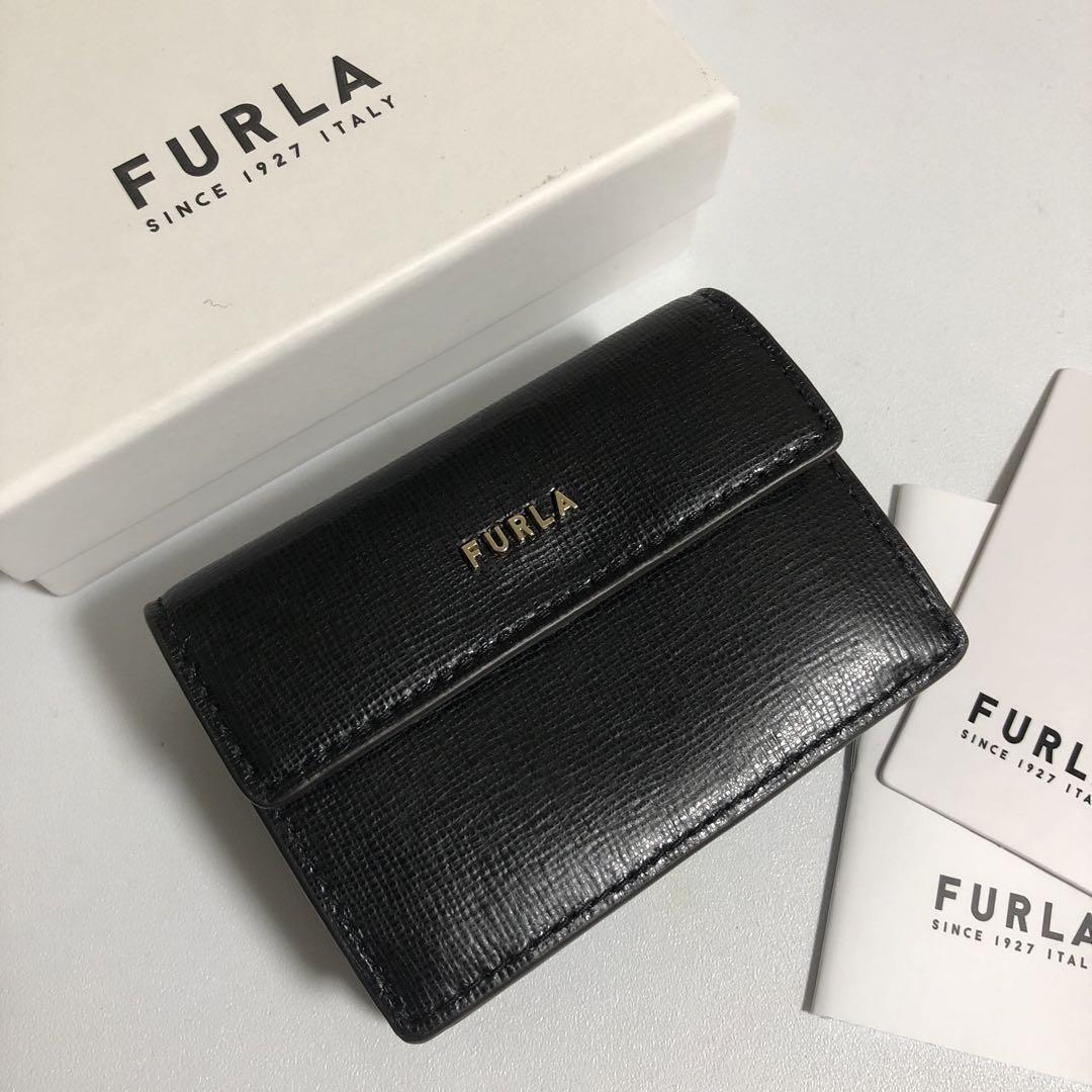 FURLA フルラ三つ折りコンパクト財布