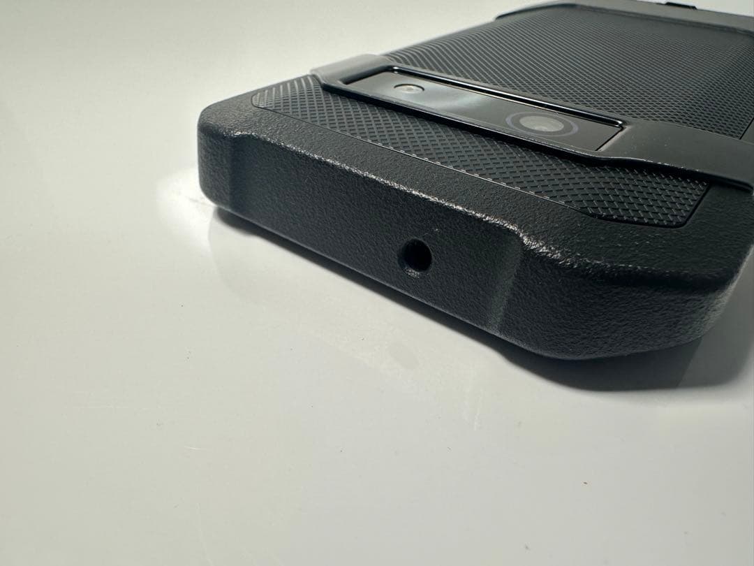 NTTdocomo Dura Force 京セラ KY-51D