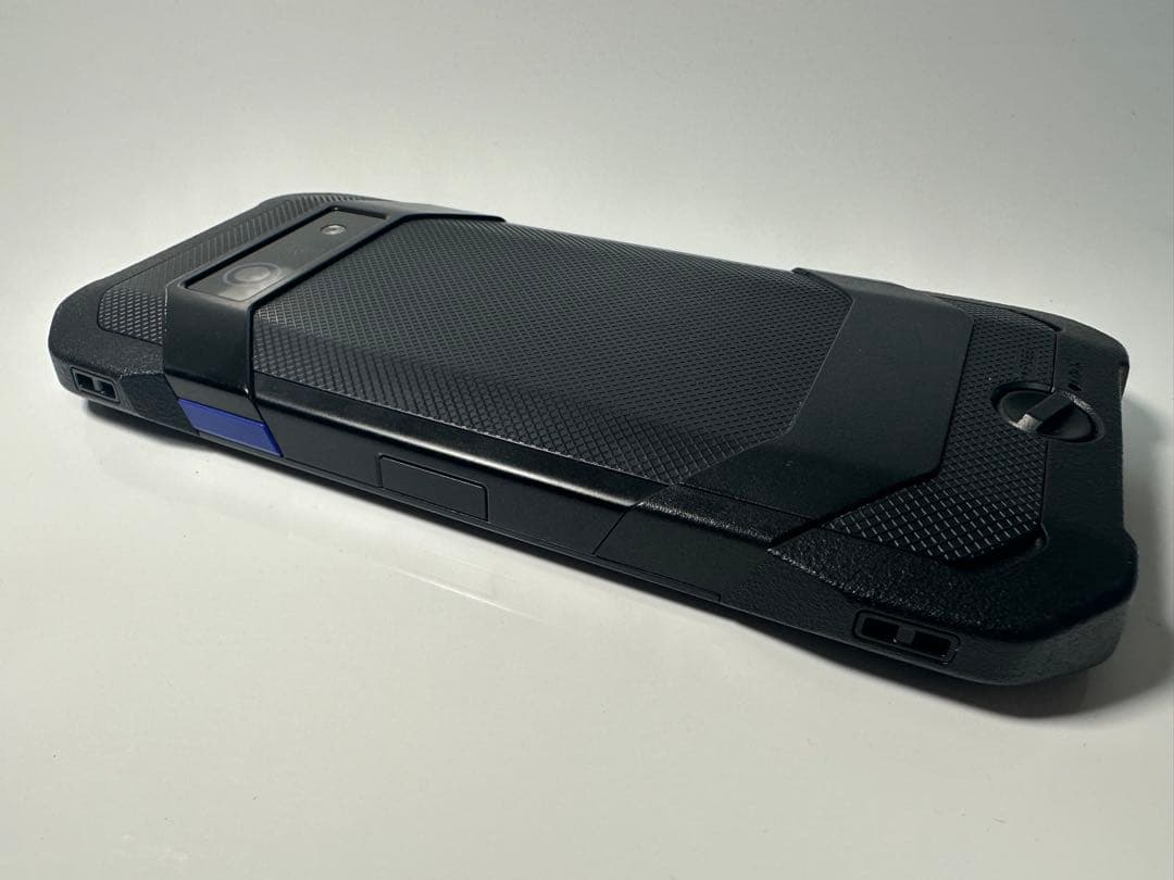 NTTdocomo Dura Force 京セラ KY-51D