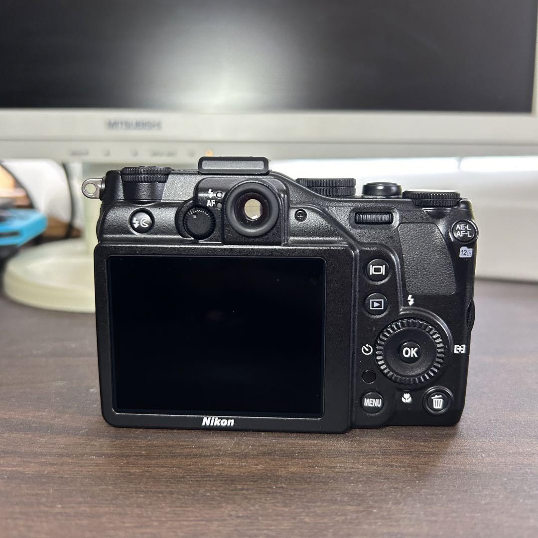 美品　ニコン NIKON COOLPIX P7000 コンパクトデジタルカメラ COOLPIX P7000 - 概要 | コンパクトデジタルカメラ | ニコン