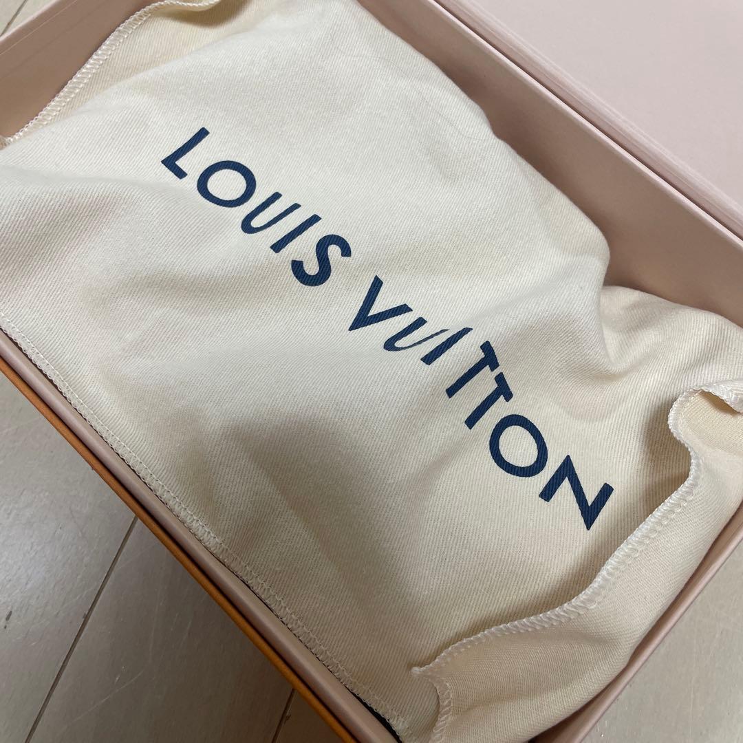 本日のみ　Louis Vuitton モノグラム ポシェットアクセソワール