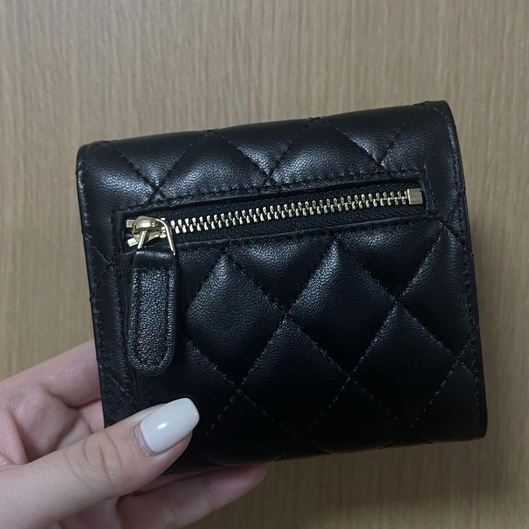 三つ折り財布