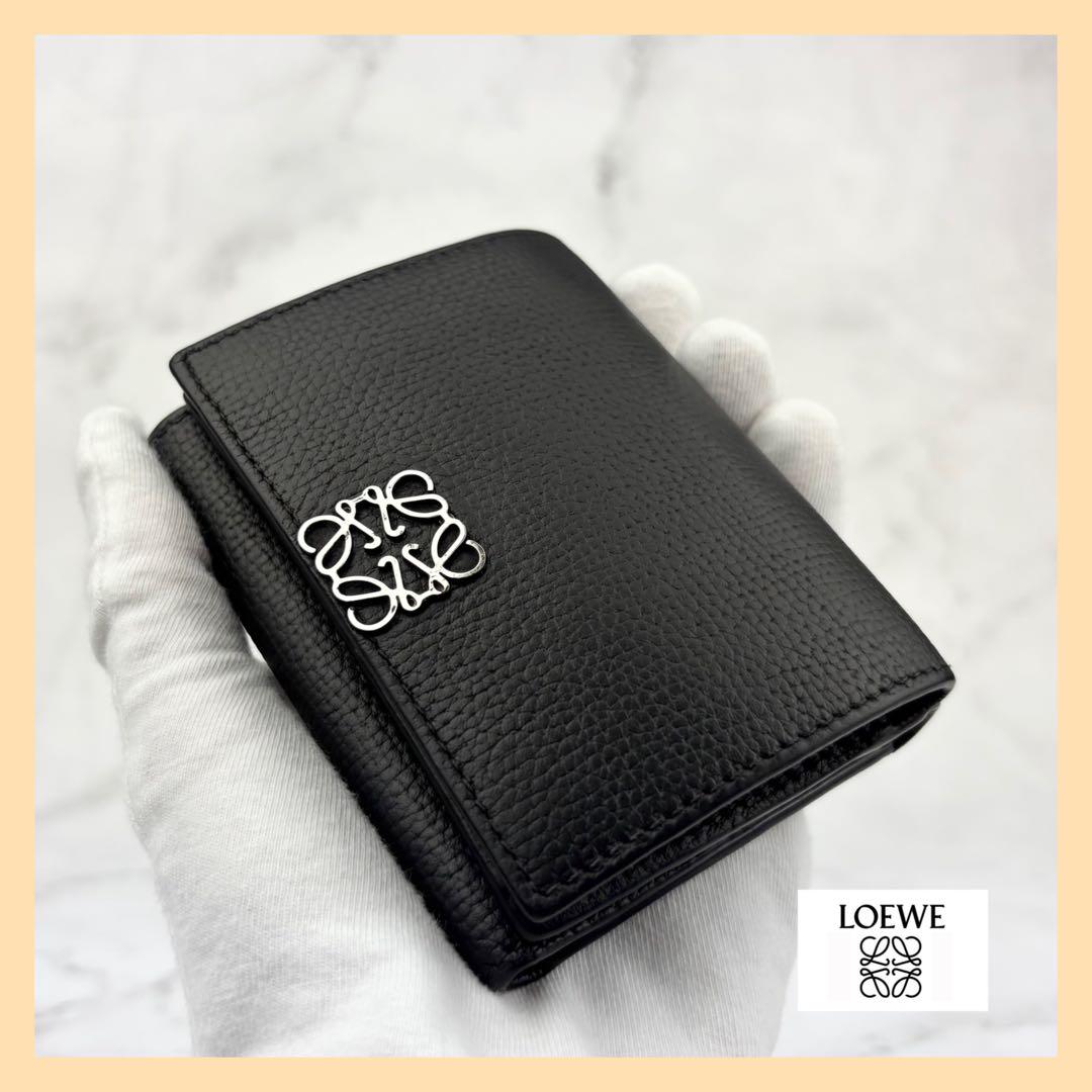 LOEWE ロエベ　 ダブルホック　三つ折り財布