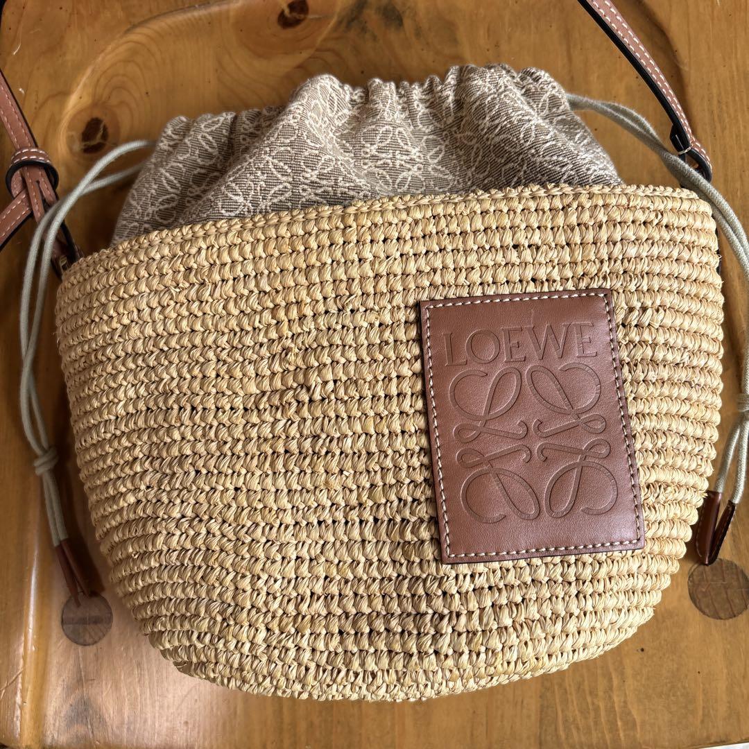 なお LOEWE アナグラム ポシェット バスケットバッグ ロエベ
