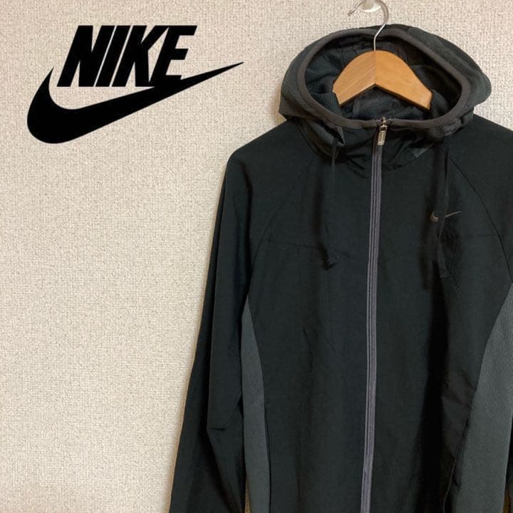 メルカリ Nike ナイキ 薄手 パーカー レディース 黒 ブラック ナイキ 3 000 中古や未使用のフリマ