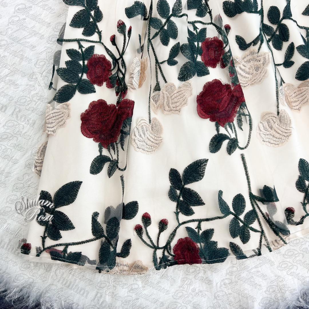 専用　　　　大きいサイズ♡刺繍の花咲く♡ふわりレースが重なるミディドレス♡XL 春夏コーデ 大きいサイズ♡刺繍の花咲く♡ふわりレースが重なる