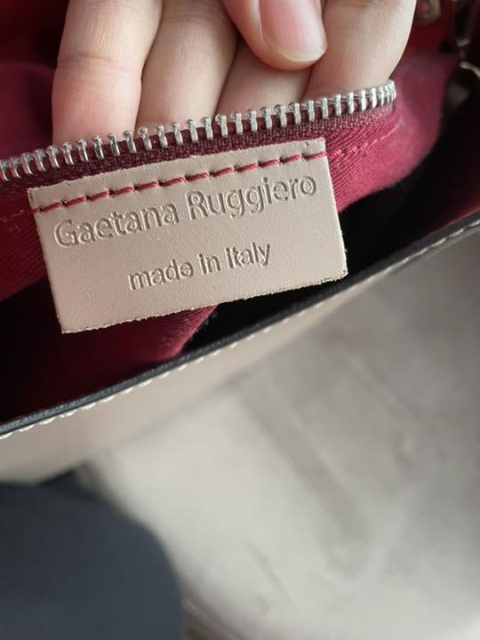 Gaetana Ruggiero 牛革トートバッグ ガエタナルジェロ - メルカリ Gaetana Ruggiero 牛革トートバッグ ガエタナルジェロ - メルカリ