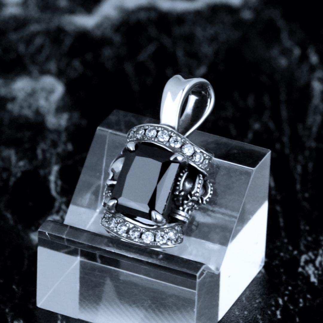 美品!ジャスティンデイビス SPJ553 GLAM ROX ペンダント 画像2