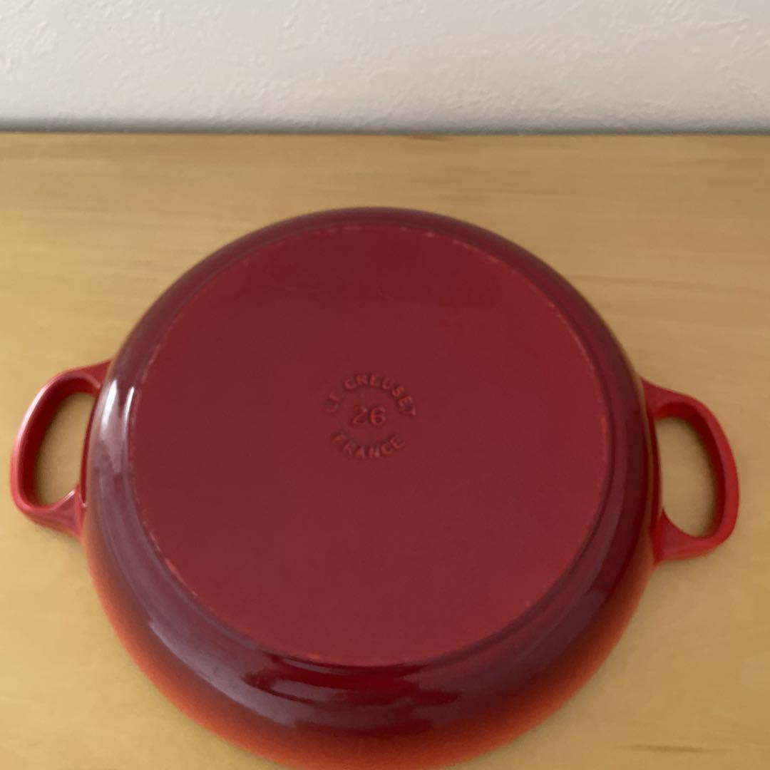 Le Creuset ビュッフェキャセロール　チェリーレッド　26cm