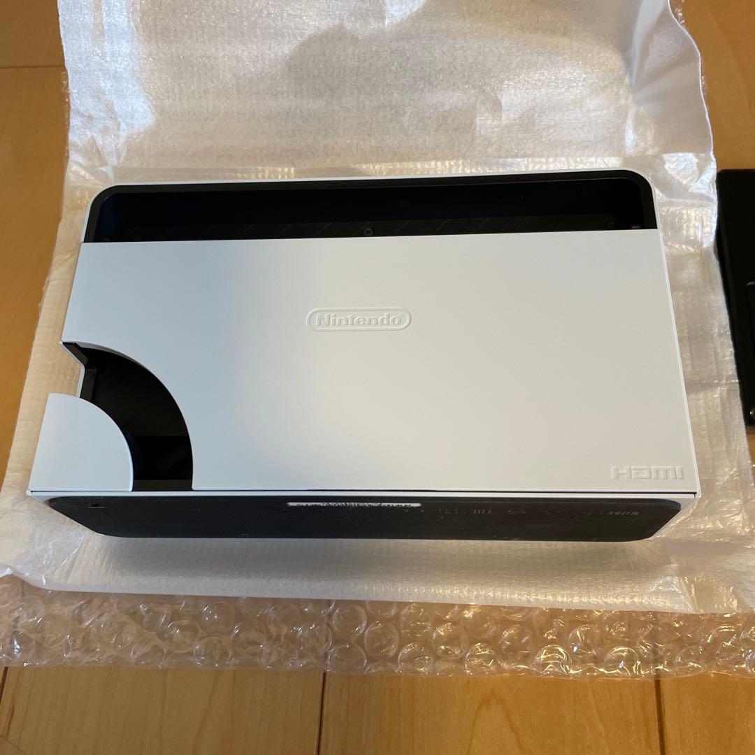 Nintendo Switch 有機ELモデル ホワイト　任天堂　完品　本体