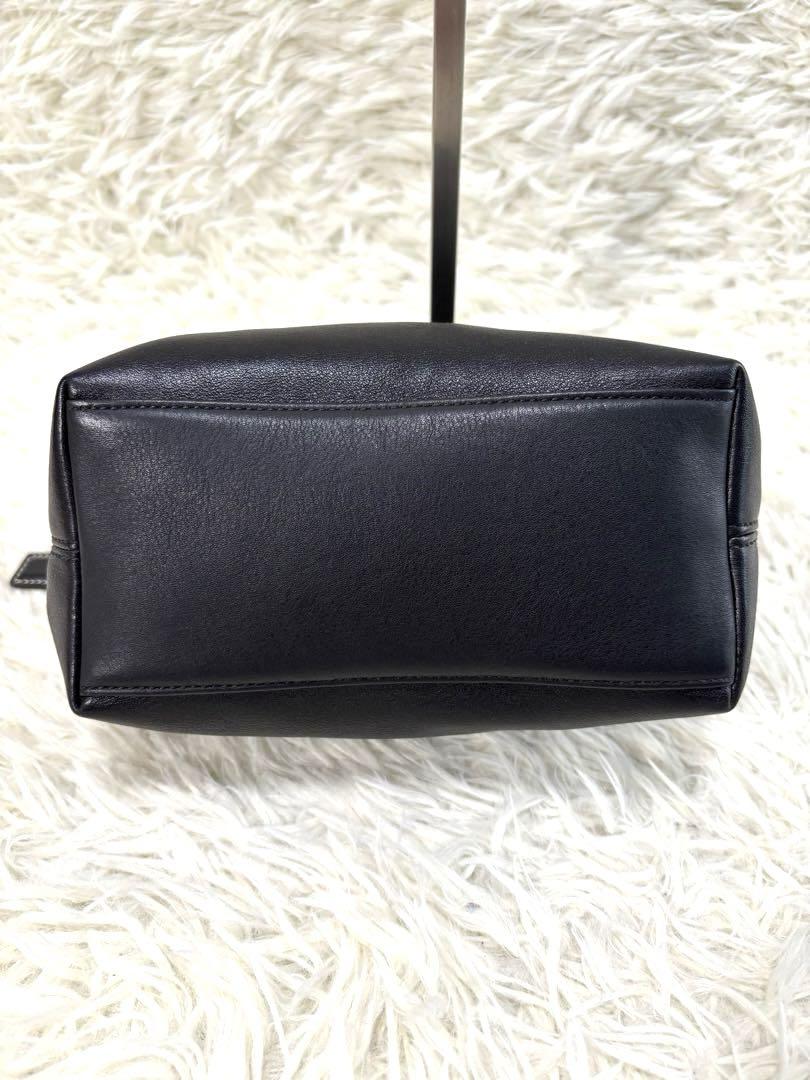 美品】COACH アクセサリーポーチ ロゴ型押し レザー ミニバッグ