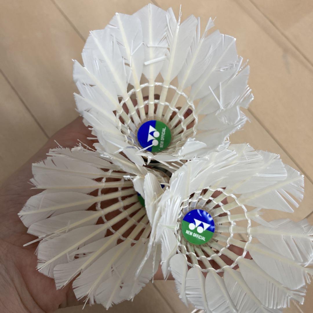 YONEX 中古シャトル