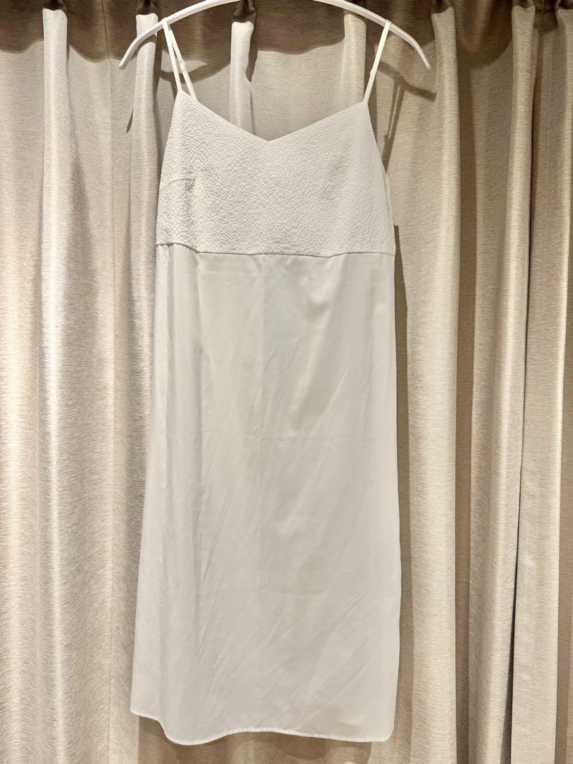 完売品・新木優子着用・美品】FRAY ID フレイアイディ ホワイト