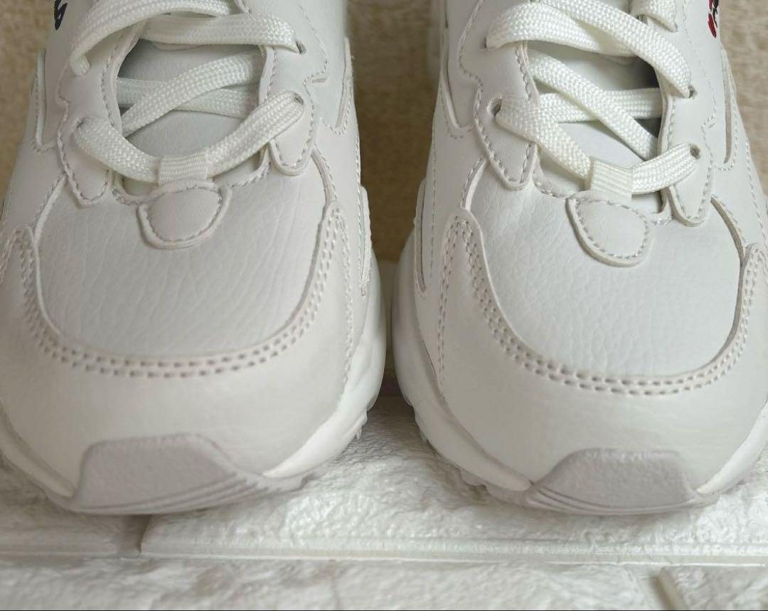 新品級フィラ FILA RAY TRACER HEART 厚底 23・5