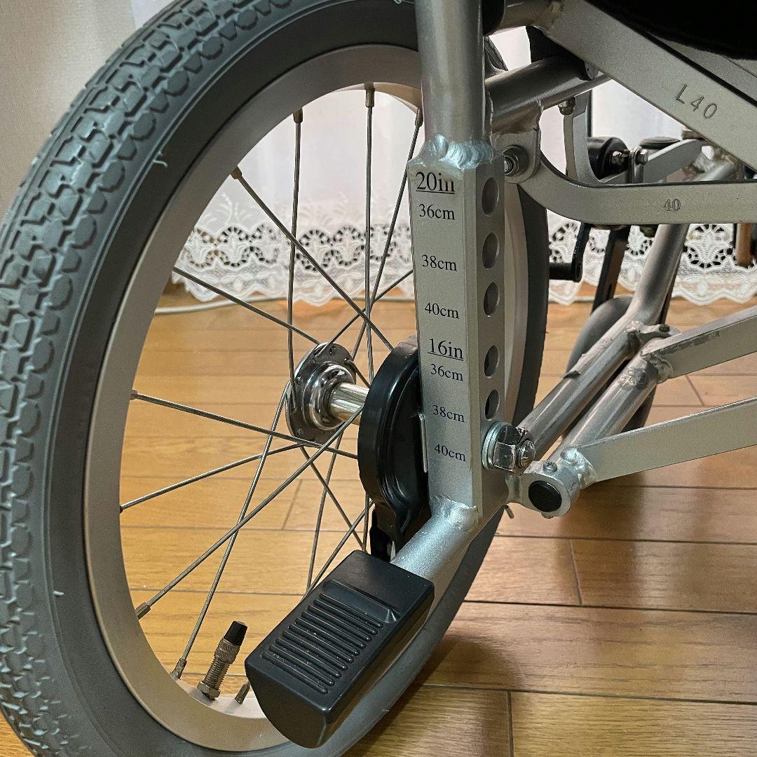 ♿ 介助式 車椅子 とても便利な多機能 コンパクトタイプ 安心ベルト付