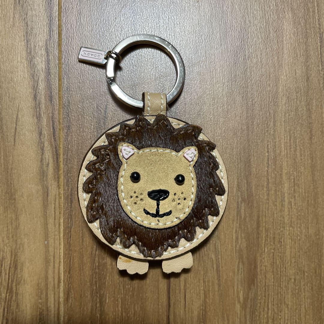 COACH ライオンモチーフ キーホルダー