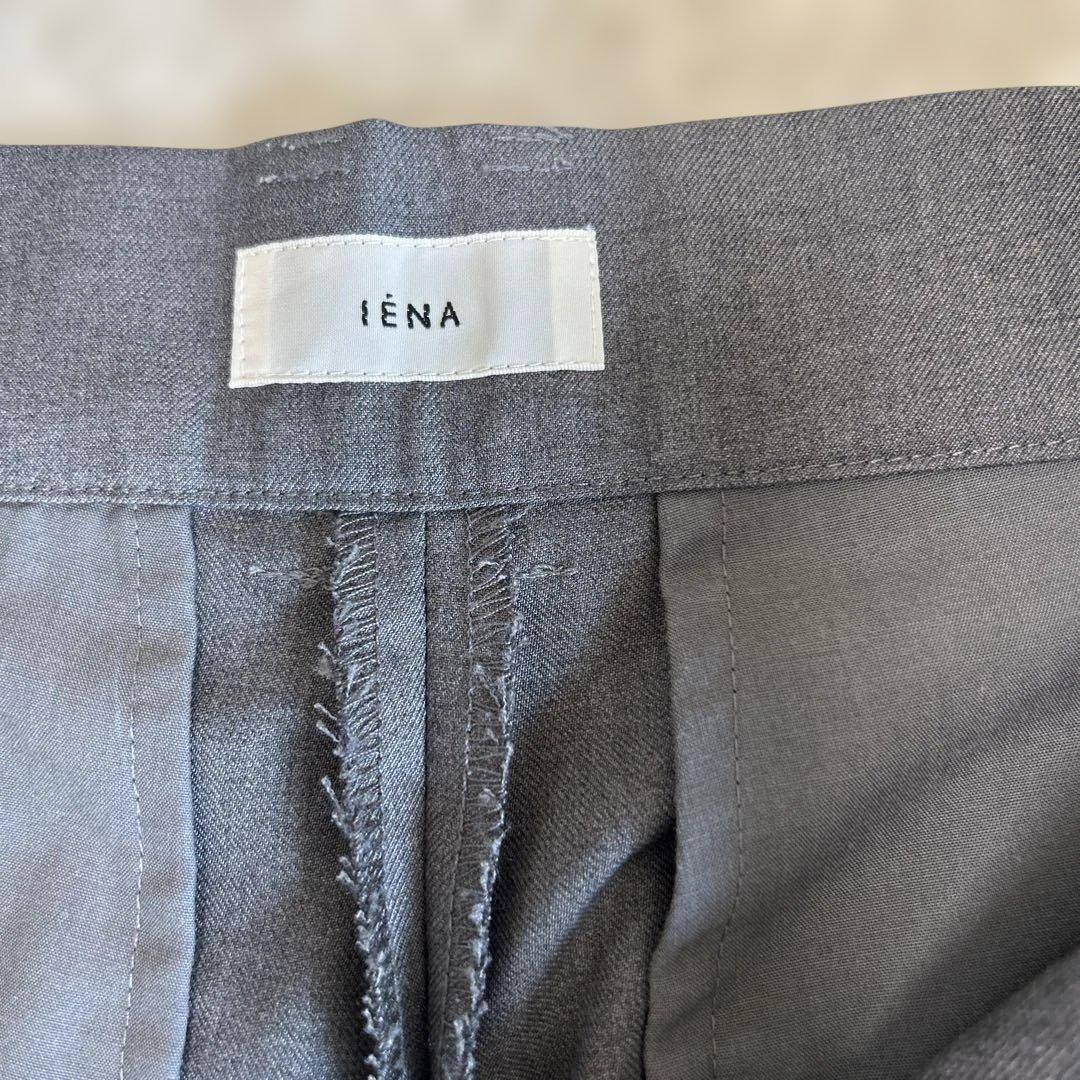 IÉNA TRギャバタックストレートパンツ 追加》TRギャバタックストレートパンツのコーディネートスナップ