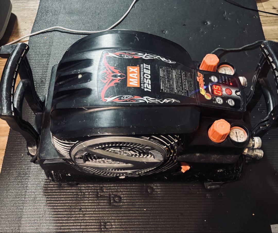 ジャンク マックス MAX AK-HL1250EII 2 高圧 コンプレッサー
