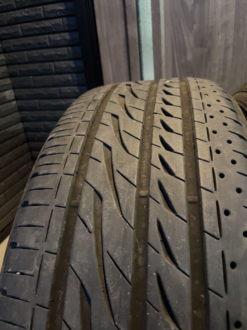 225/60R17 BRIDGESTONE REGNO GR 送料込み
