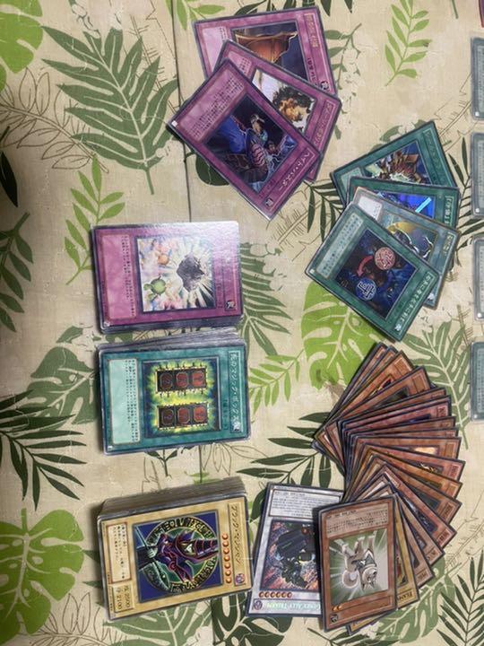 遊戯王カード　ブルーアイズ　ブラックマジシャン　ザ、クリエイター等