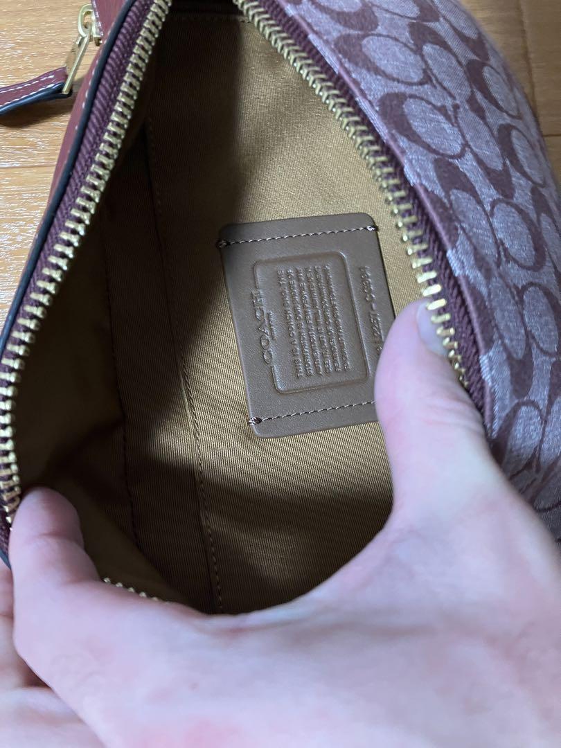 COACH ショルダーバッグ　シグネチャー