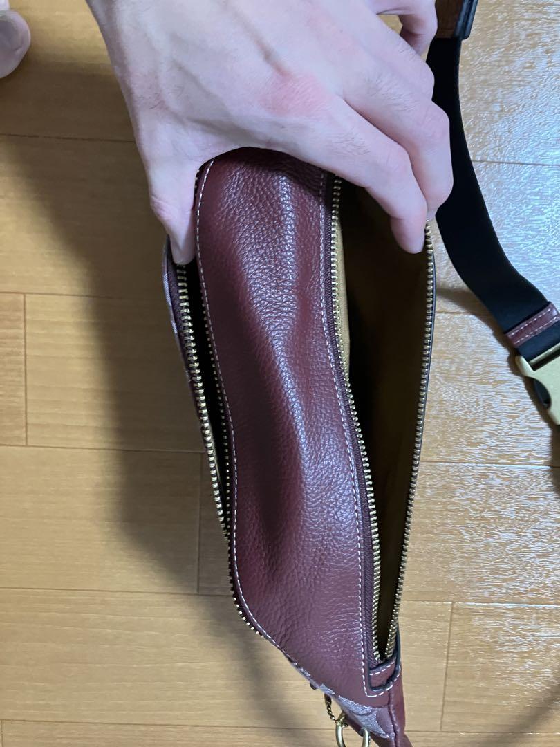 COACH ショルダーバッグ　シグネチャー