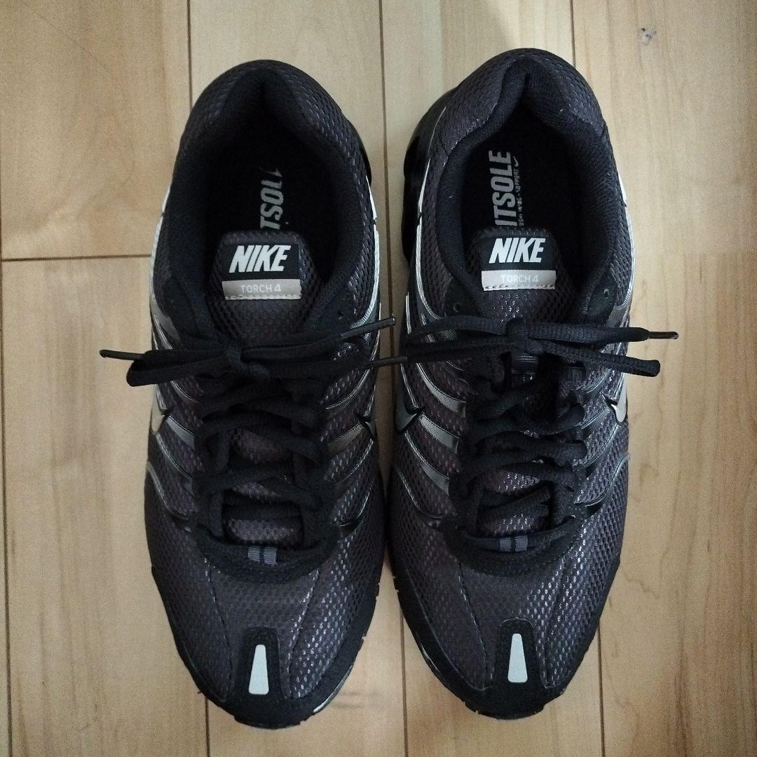 ナイキ　AIR MAX TORCH 4