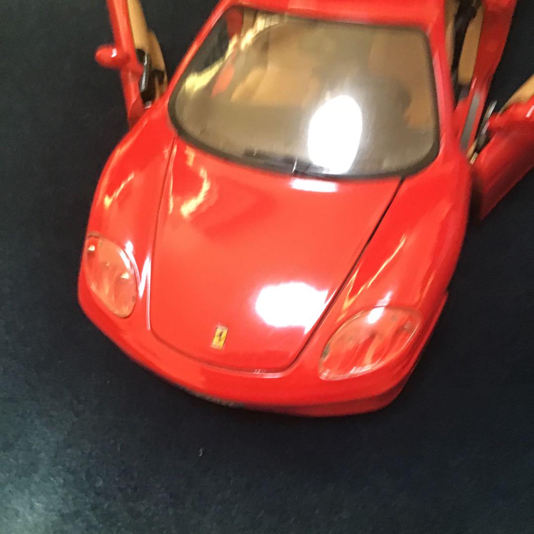 ✳︎ フェラーリ 360モデナ 1999 モデル 18分の1スケール