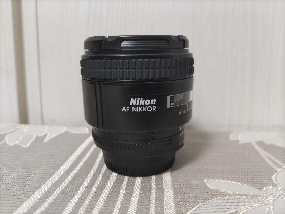 Nikkor 85mm