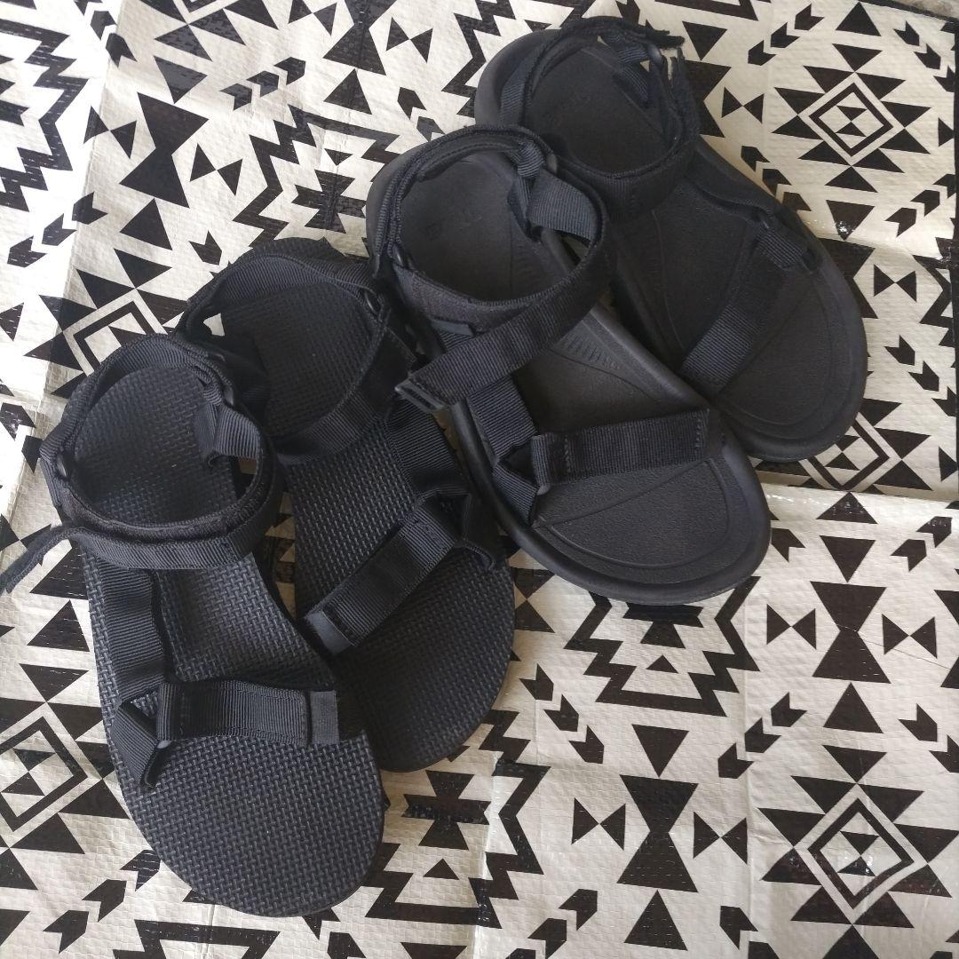 Teva ブラック スポーツサンダル24　２足