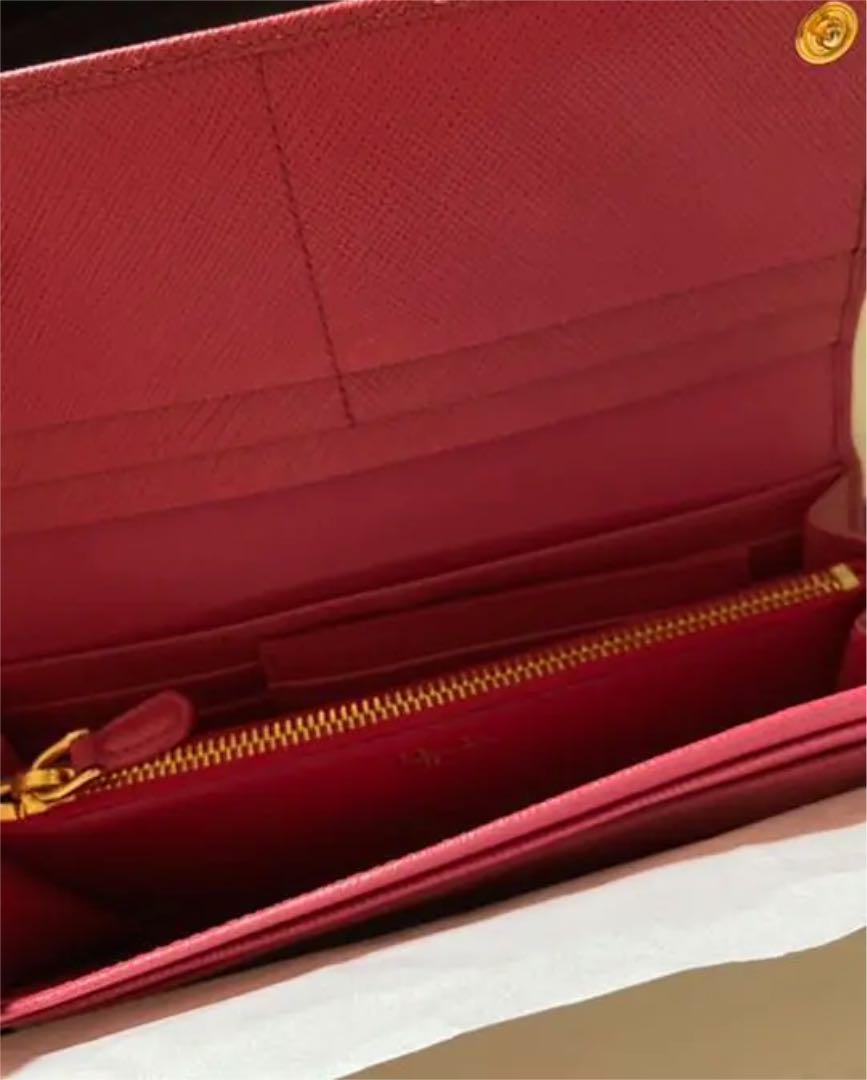 PRADA 長財布　ピンク　新品未使用