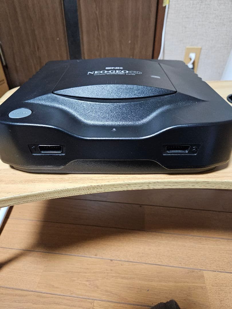 本体 コントローラー付きジャンク品やや傷や汚れあり