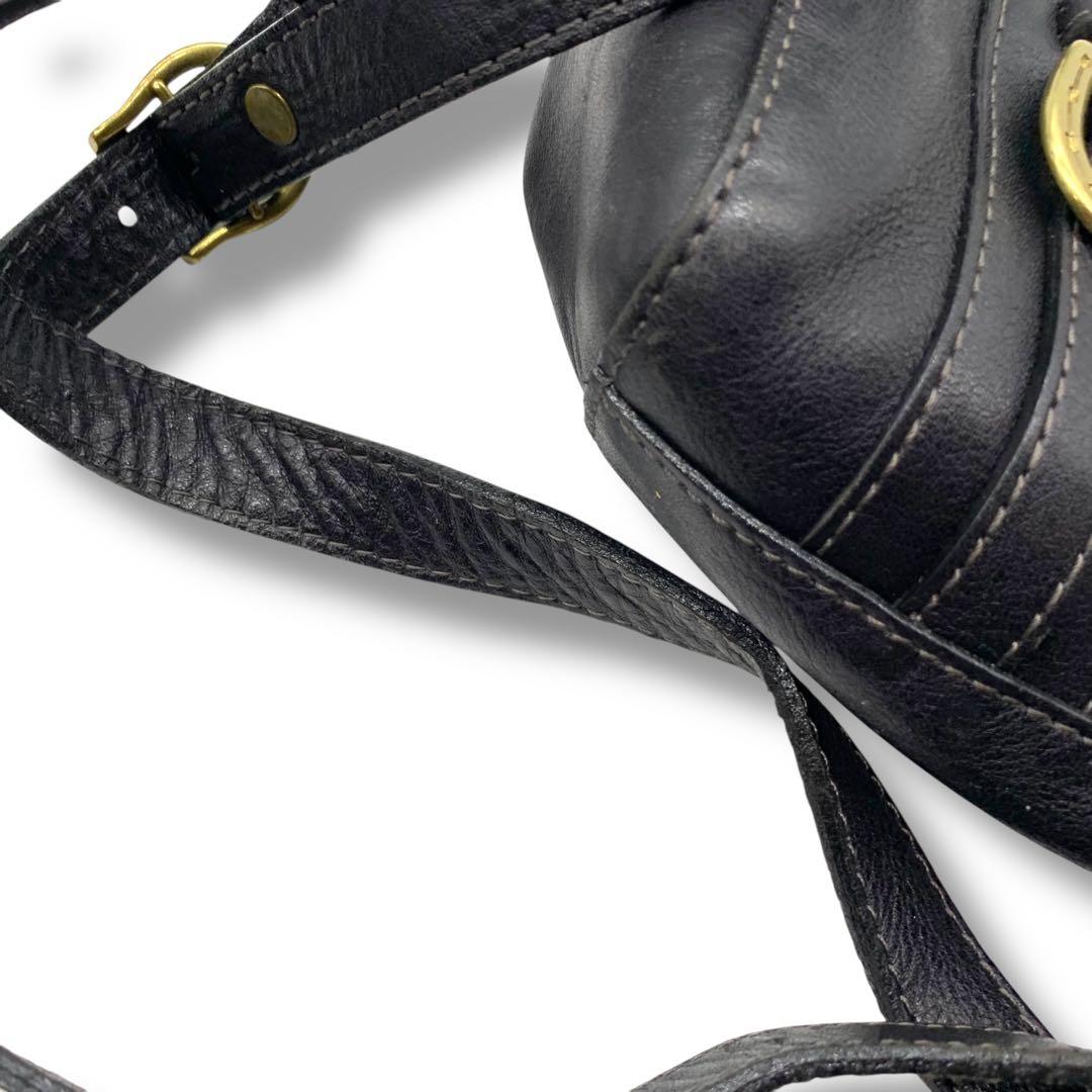 美品　Dakota　ダコタ　ショルダーバッグ　ブラック　サコッシュ