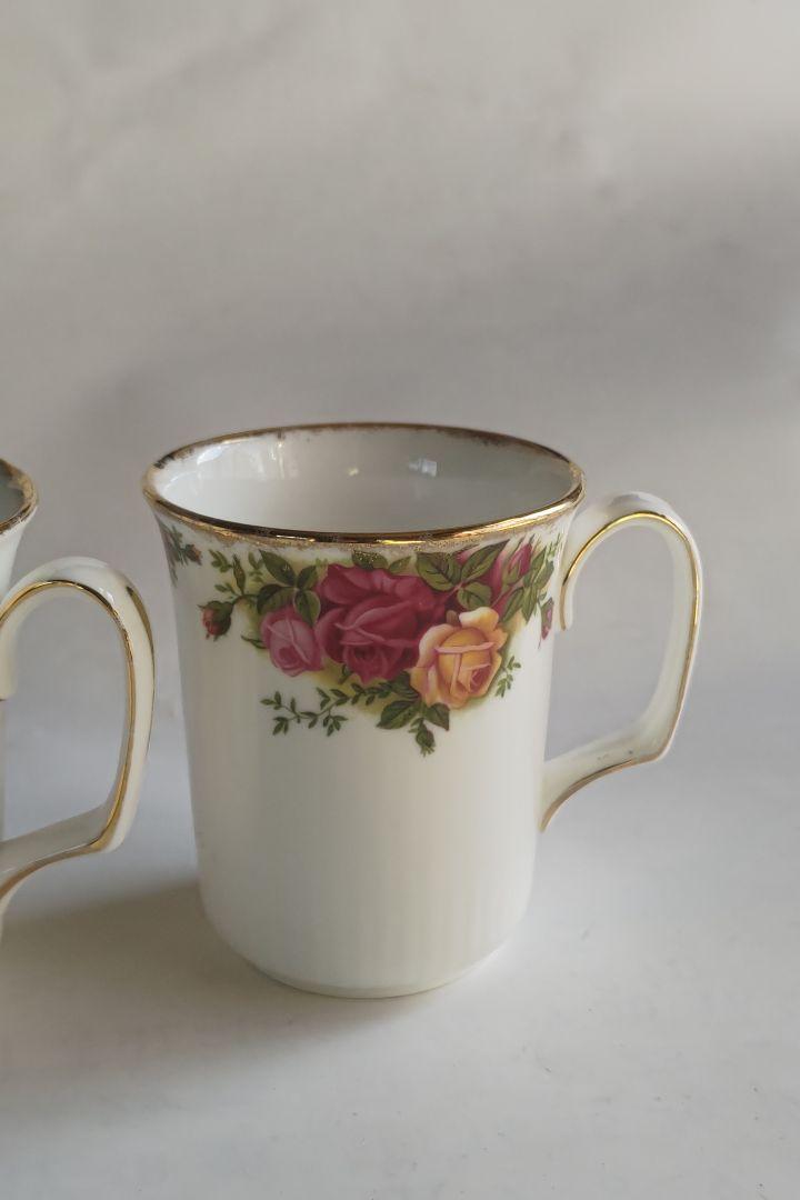 Royal Albert マグカップ2個