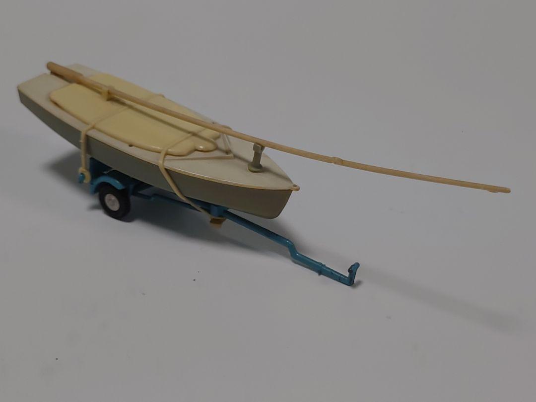 ミニカー SPOT - ON NO.212 DINGHY- VAUXHALL CRESTA