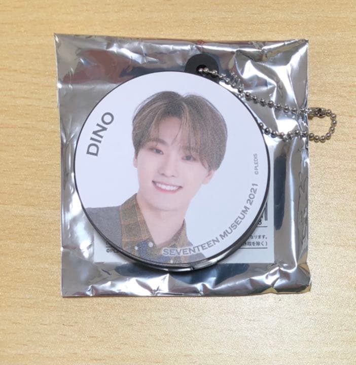 メルカリ Seventeen ディノ ボイスラバーキーホルダー ミュージアム K Pop アジア 700 中古や未使用のフリマ