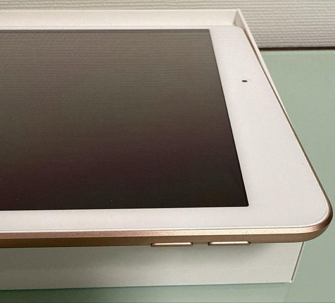 iPad（第7世代）Wi-Fi (32GB) 箱あり　美品