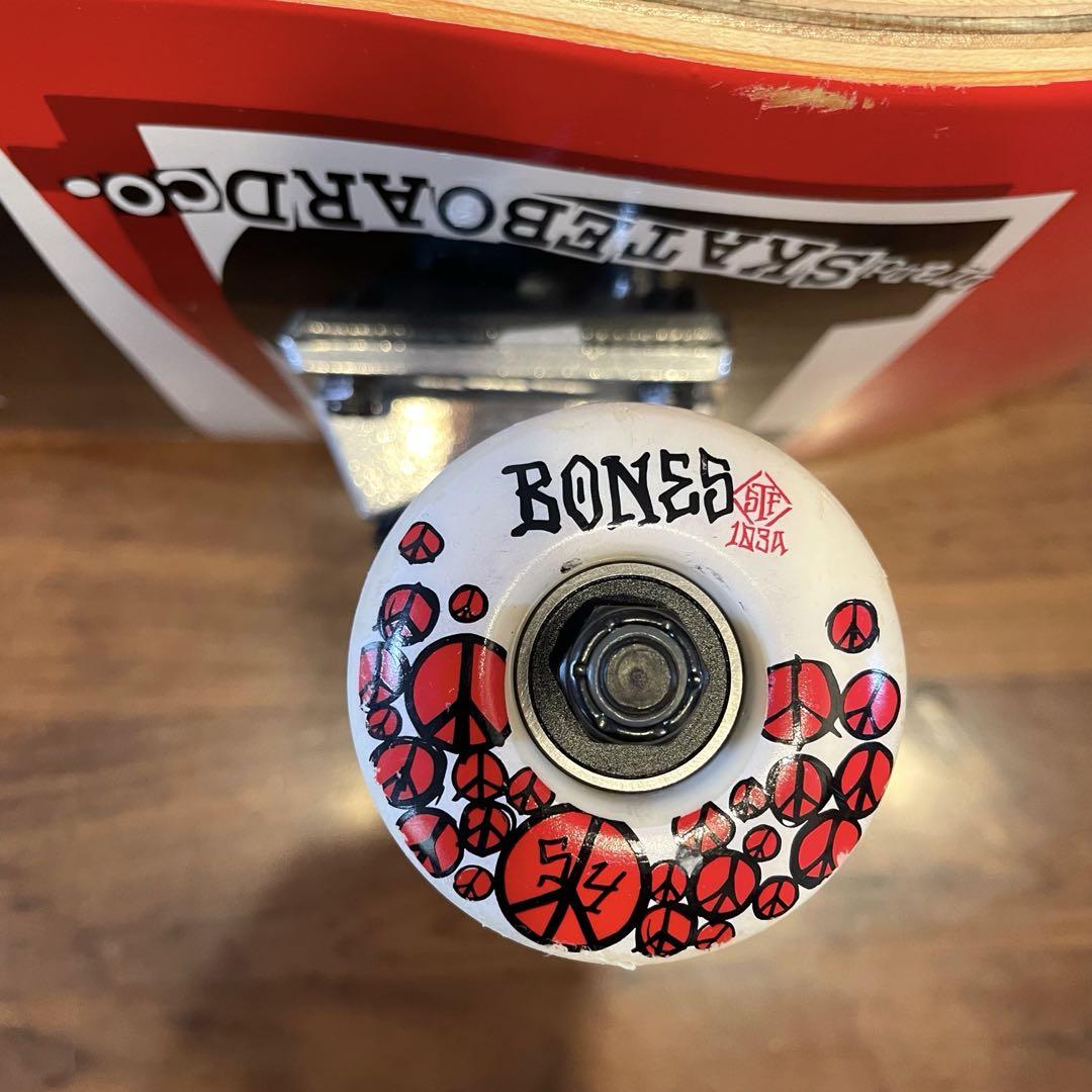 ベイカー　BAKER 極美品　スケボー　サンダートラック　コンプリート　ボーンズ