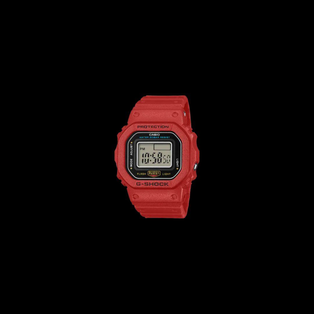 G-SHOCK nano DWN-5600-4JR デジタル腕時計 レッド G-SHOCK nano DWN-5600-4JR デジタル腕時計 レッド