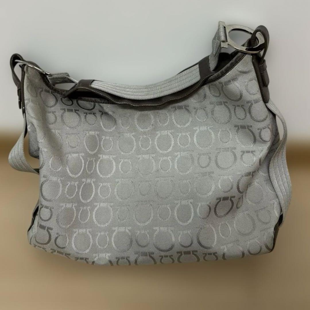 A4可 肩掛け可ガンチーニ総柄Salvatore