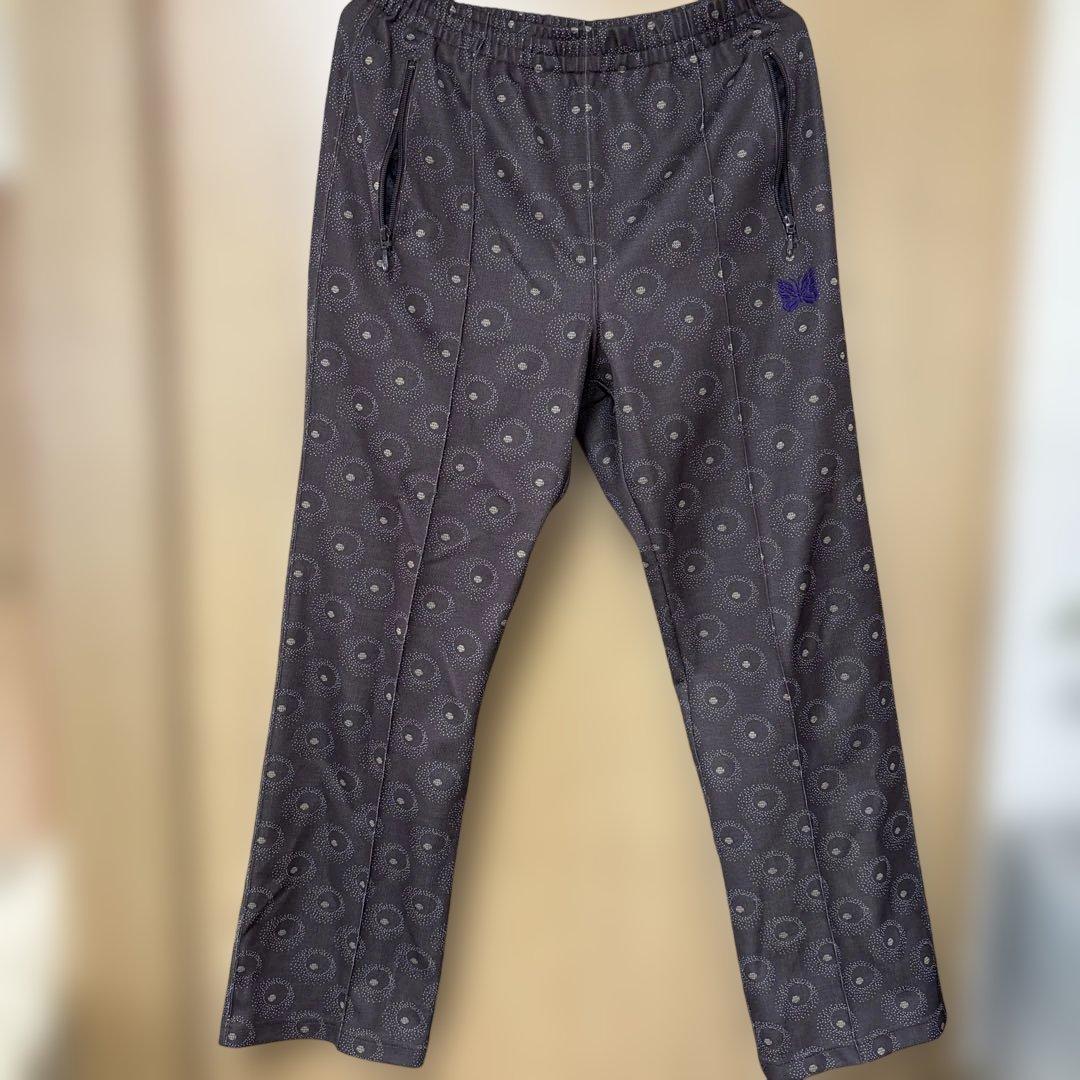 needlesトラックパンツ