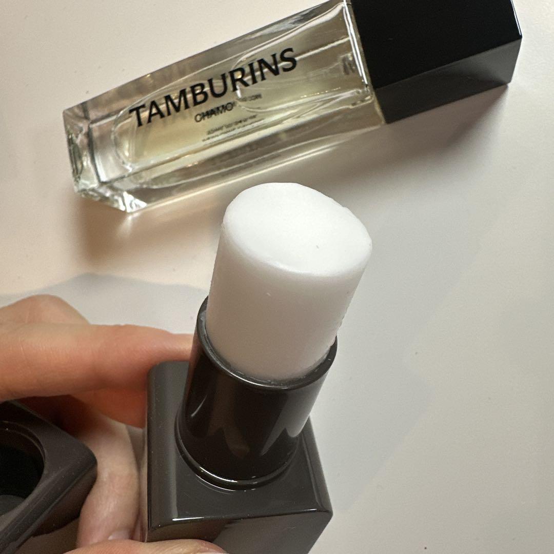 タンバリンズ　CHAMO 香水　PERFUME BALM CHAMO