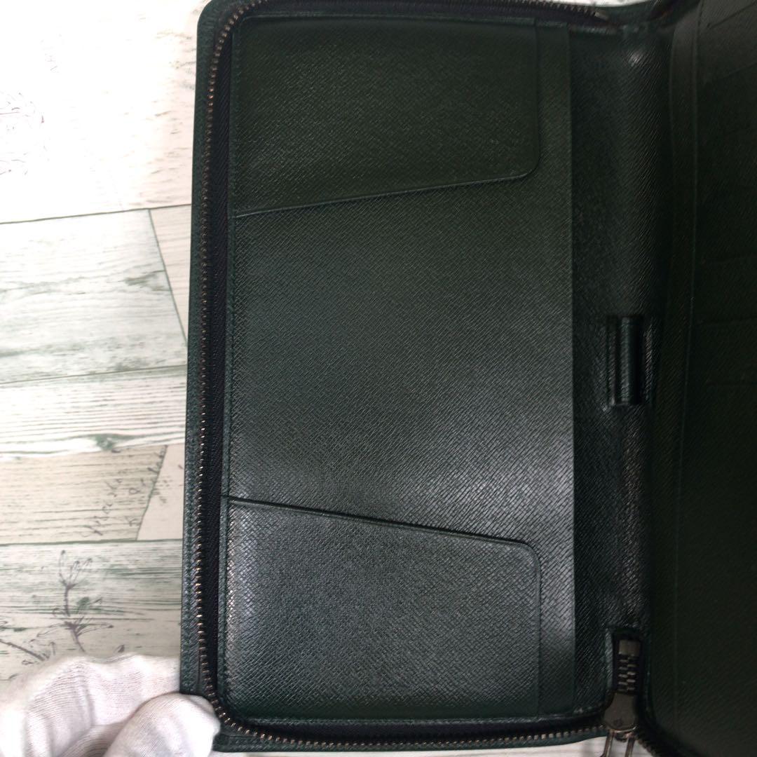 美品　LOUIS VUITTON  タイガ オーガナイザー  レザー  エピセア