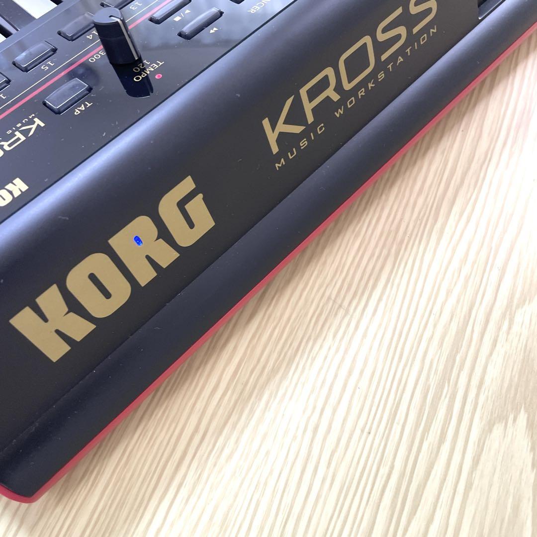 【美品】KORG キーボードシンセサイザー KROSS-61 クロス 61鍵