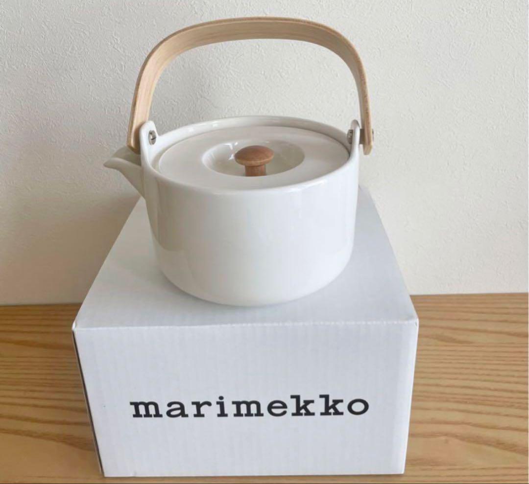 marimekko OIVA 箱あり　マリメッコ　ティーポット　北欧食器コーヒー・ティーカップ