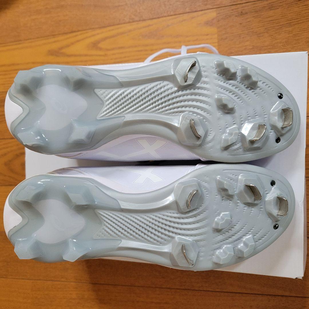asics ホワイト ポイントスパイク　23cm